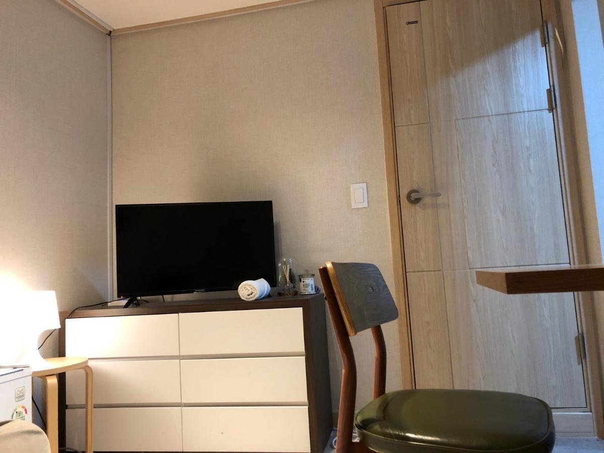 Rich House Dongdaemun Hostel Seoel Buitenkant foto